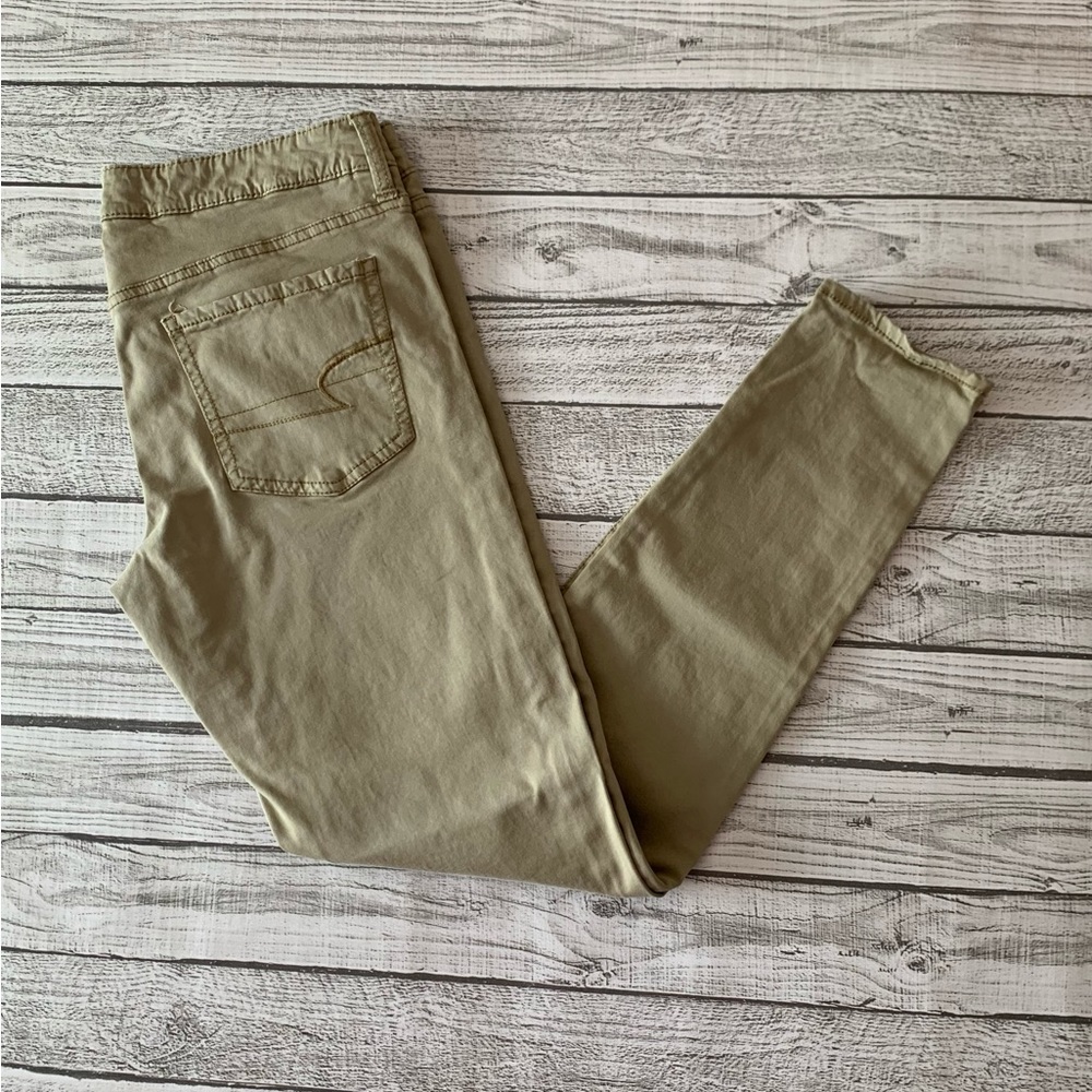 American Eagle Khaki Jeans